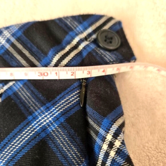 2/$20 H&M Divided Blue & Black Plaid Pleated Mini Skirt Women’s Size 4 - Picture 5 of 7